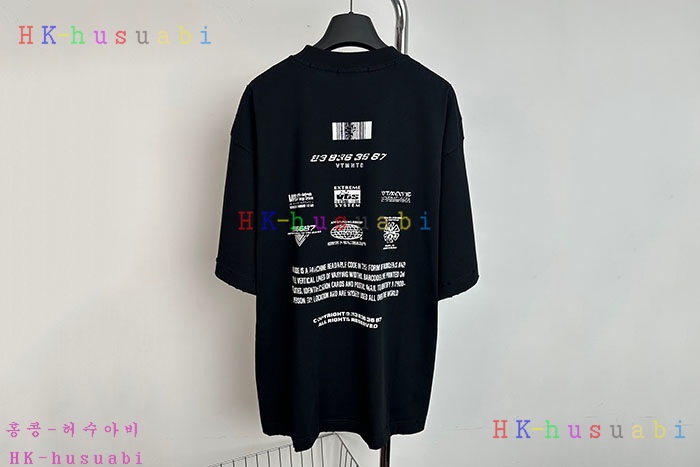 NEW 발렌티노 반팔티 신상 V 614005