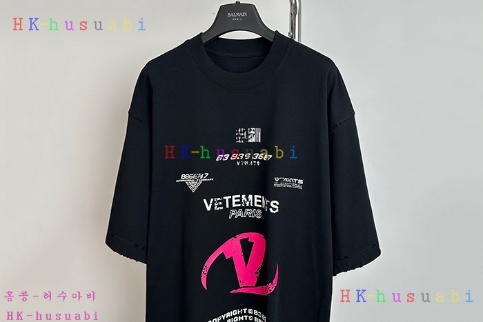 NEW 발렌티노 반팔티 신상 V 614005