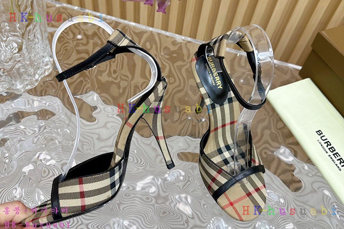NEW 버버리 신발 신상 BB 9565011