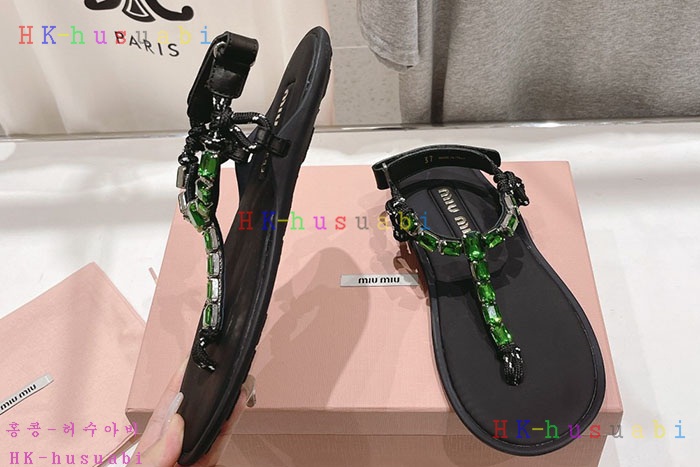 NEW 미우미우 신발 신상 MU 8944709