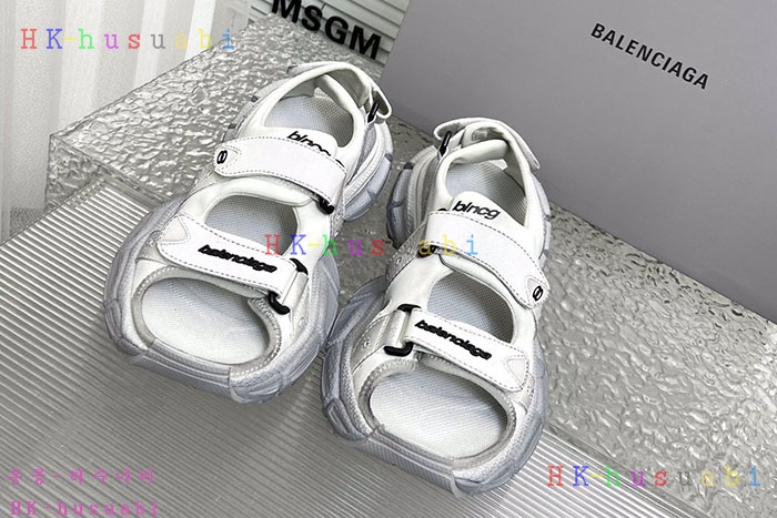 NEW 발렌시아가 신발 신상 B 5827010
