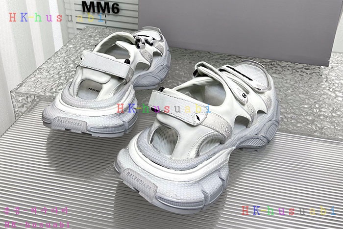 NEW 발렌시아가 신발 신상 B 5827010