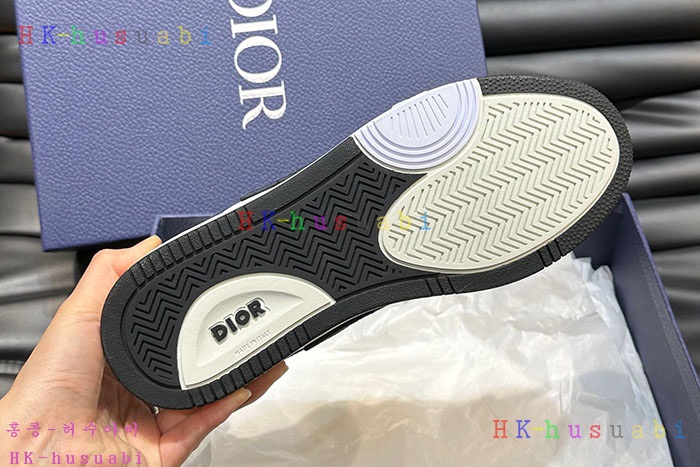 NEW 디올 신발 신상 DR 599507