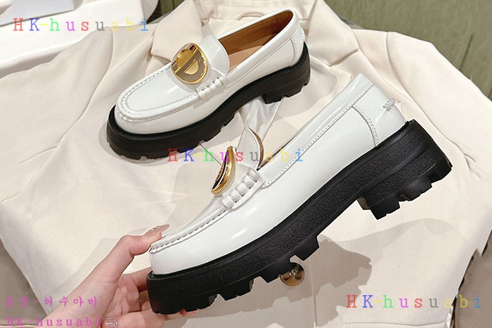 NEW 디올 신발 신상 DR 399701