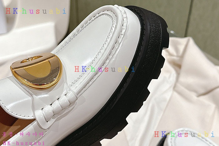 NEW 디올 신발 신상 DR 399701