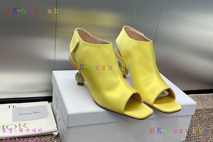 NEW 디올 신발 신상 DR 188573