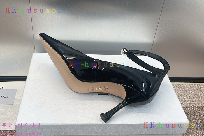 NEW 디올 신발 신상 DR 188575