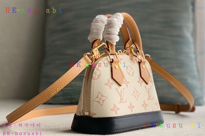 ★미러급★루이비통 나노 알마 M46895