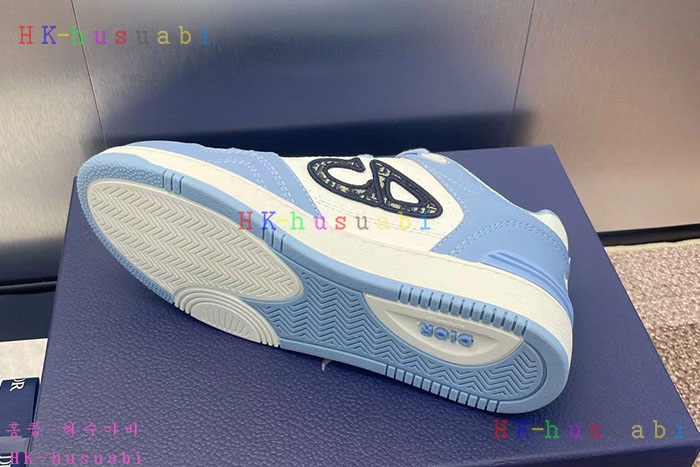 NEW 디올 신발 신상 DR 250802