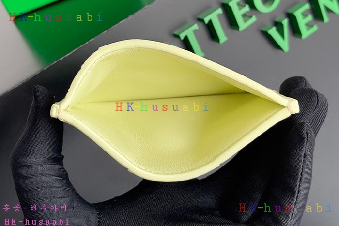 ★미러급★보테가베네타 맥시 인트레치아토 카드 홀더 651401-8