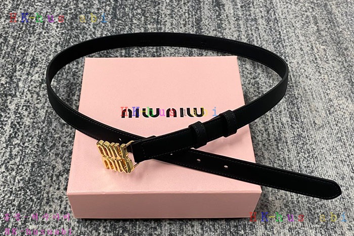 NEW 미우미우 벨트 신상 MU 0311006