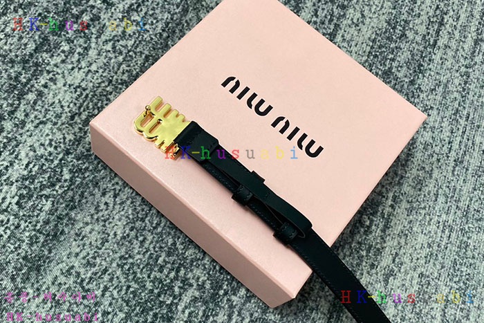 NEW 미우미우 벨트 신상 MU 0311006