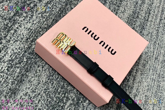 NEW 미우미우 벨트 신상 MU 0311006