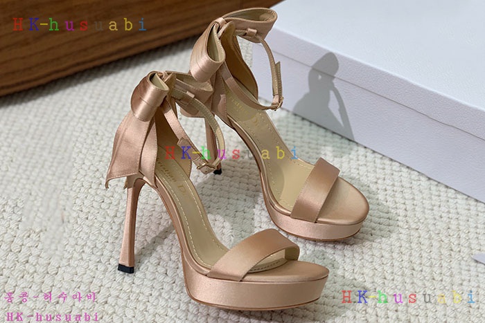 NEW 디올 신발 신상 DR 7580500