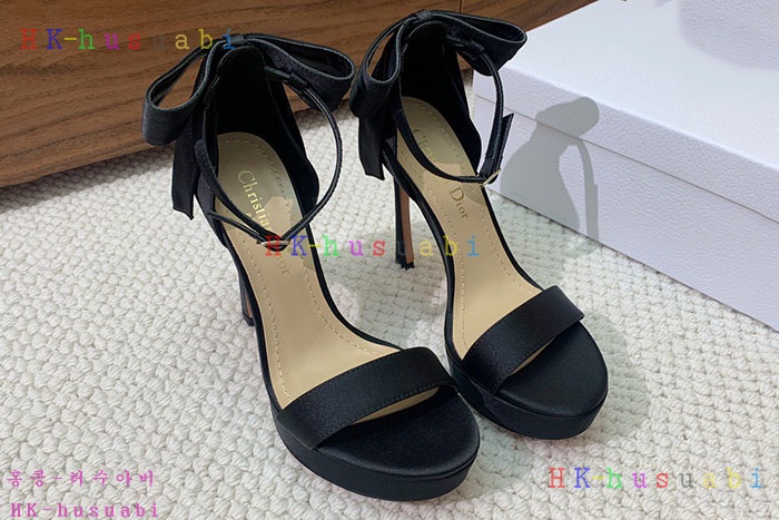 NEW 디올 신발 신상 DR 7580501