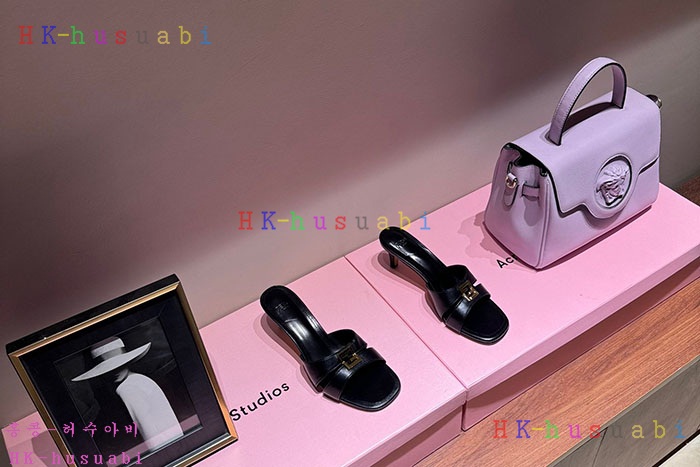 NEW 펜디 샌들 신상 F 6580441
