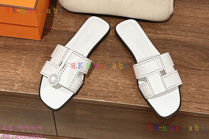 NEW 에르메스 샌들 신상 H 7690552