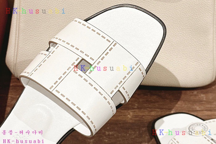 NEW 에르메스 샌들 신상 H 7690552