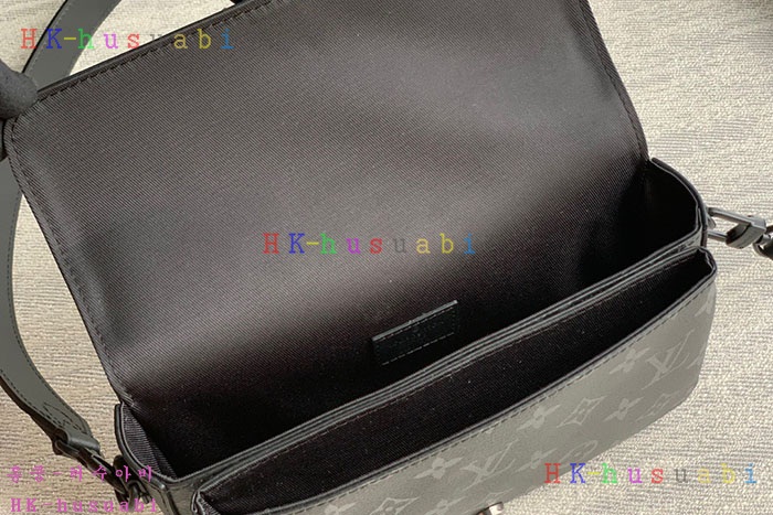 ★미러급★루이비통 몽수리 웨어러블 월릿 M83567