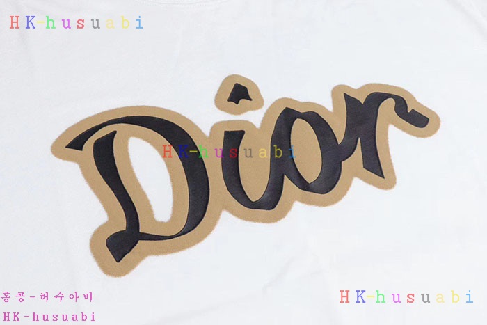 NEW 디올 반팔 신상 DR 666025