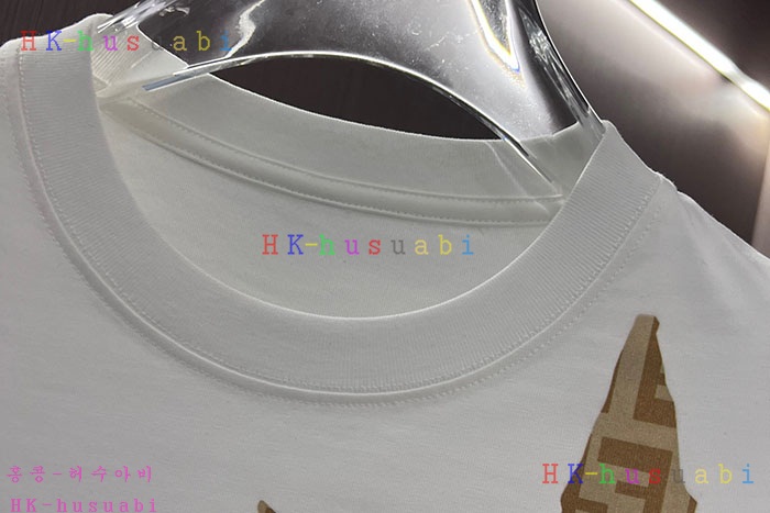 NEW 펜디 반팔티 신상 F 9580403