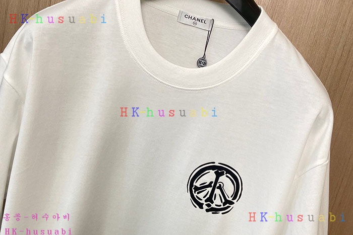 NEW 샤넬 반팔티 신상 C 66674701