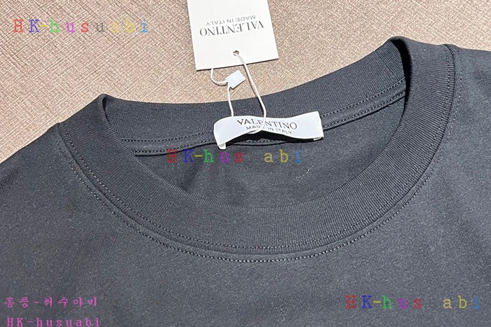 NEW 발렌티노 반팔티 신상 V 225001