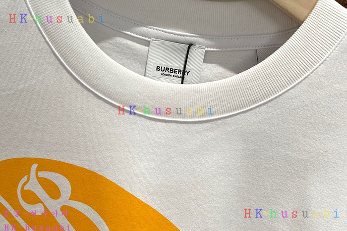NEW 버버리 반팔티 신상 BB 5855413
