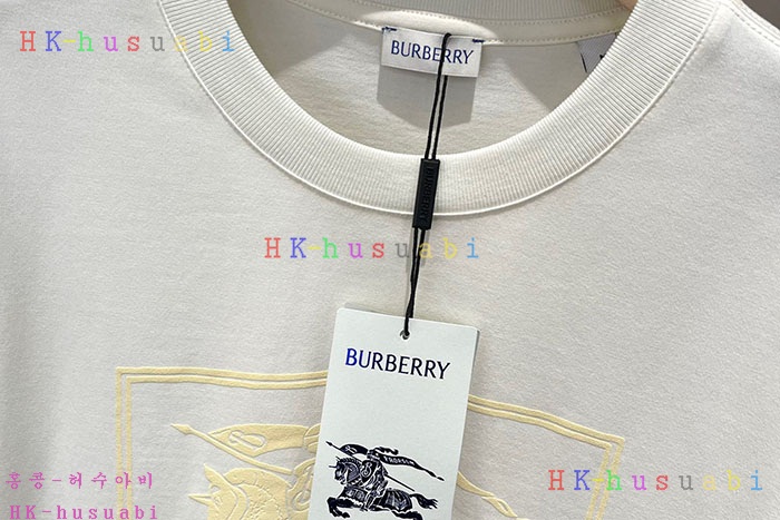 NEW 버버리 반팔티 신상 BB 5855420
