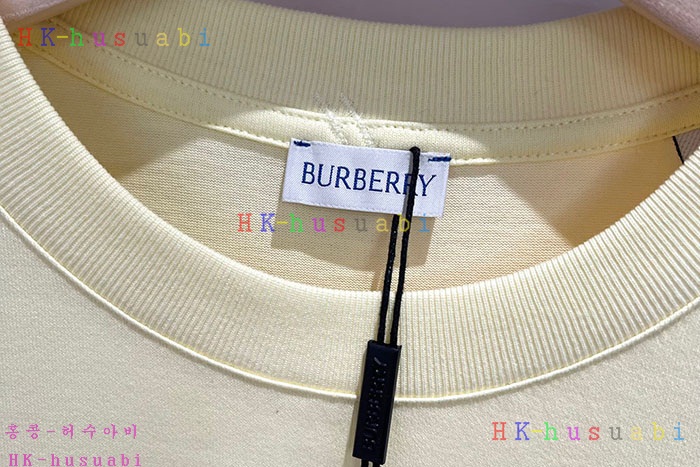 NEW 버버리 반팔티 신상 BB 5855423