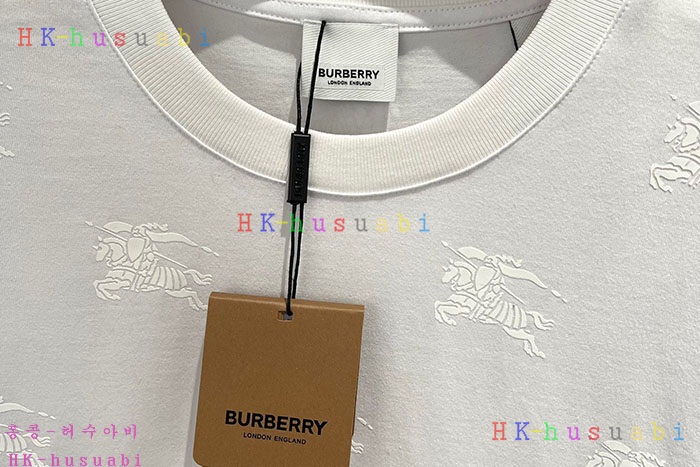 NEW 버버리 반팔티 신상 BB 5855429