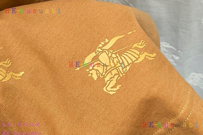NEW 버버리 반팔티 신상 BB 5855432
