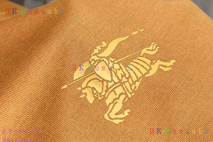 NEW 버버리 반팔티 신상 BB 5855432