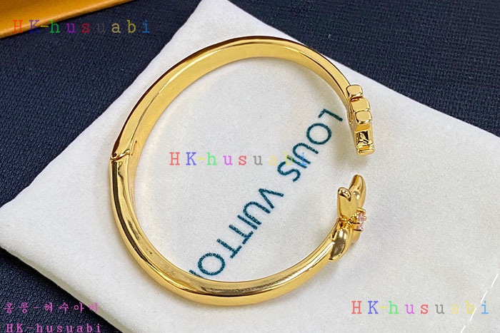 NEW 루이비통 팔찌 신상 LV 955805
