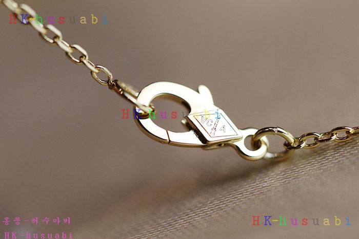 NEW 반클리에 앤 아펠 목걸이 신상  V 3027704
