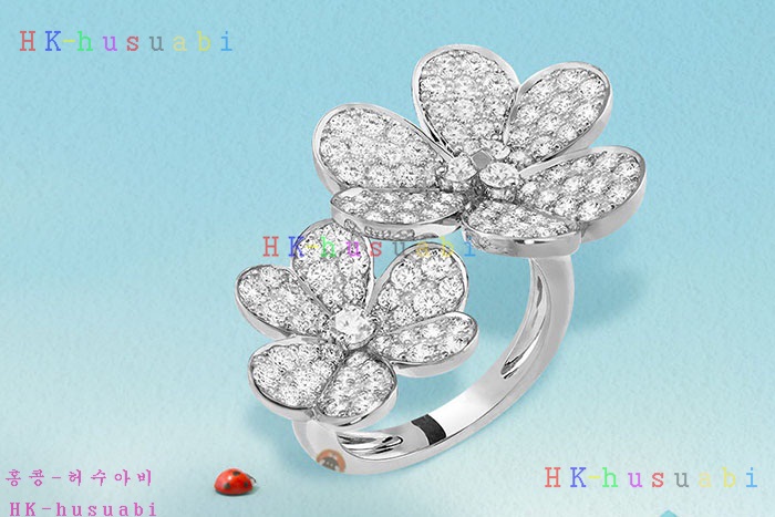 NEW 반클리에 앤 아펠 반지 신상  V 3027701