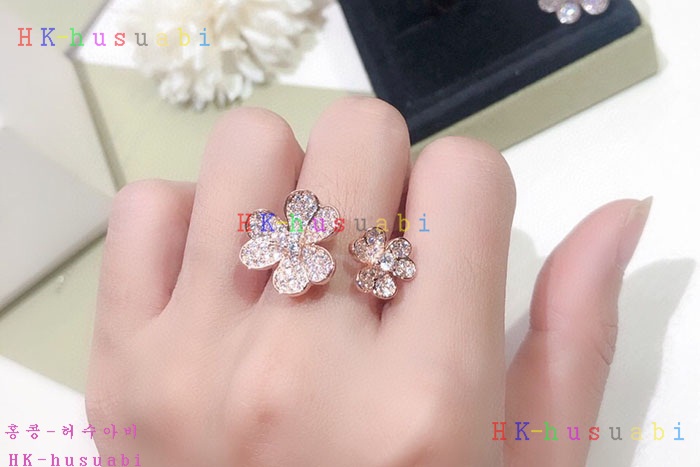 NEW 반클리에 앤 아펠 반지 신상  V 3027701