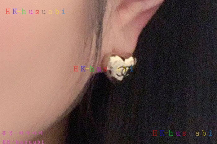NEW 샤넬 귀걸이 신상 C 288704