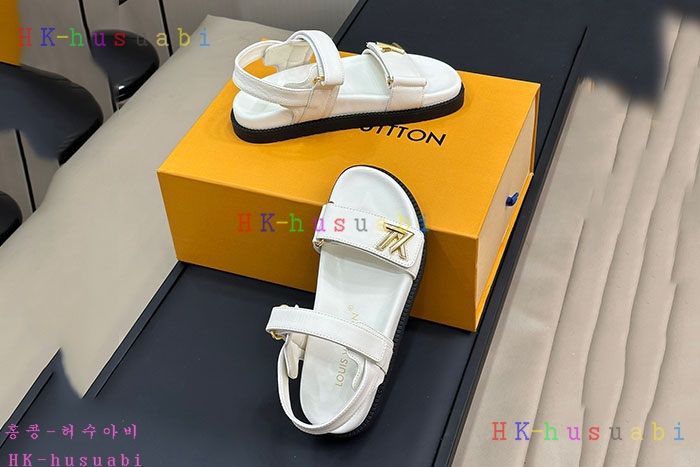 NEW 루이비통 샌들 신상 LV 583308