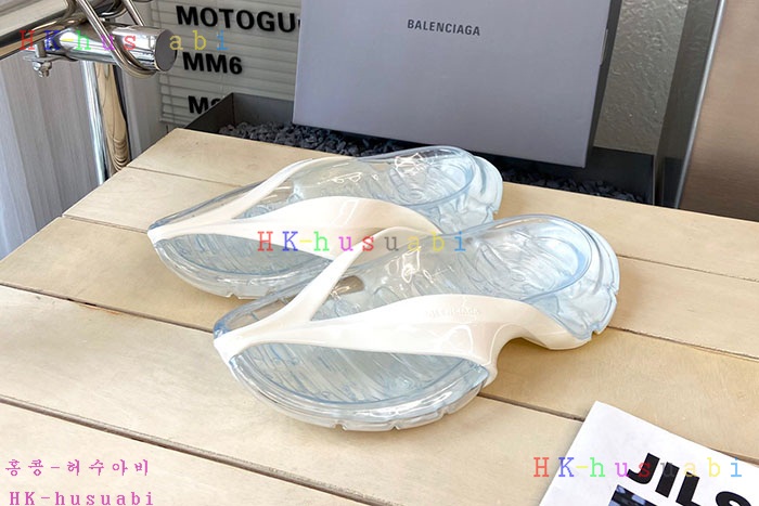 NEW 발렌시아가 신발 신상 B 6955703