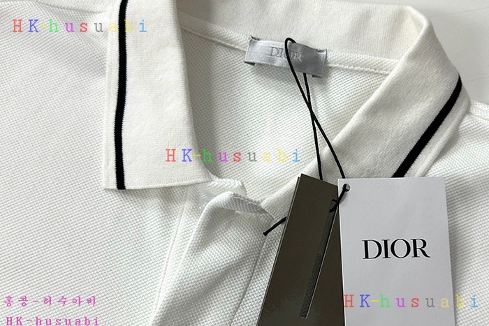 NEW 디올 반팔티 신상 DR 558042