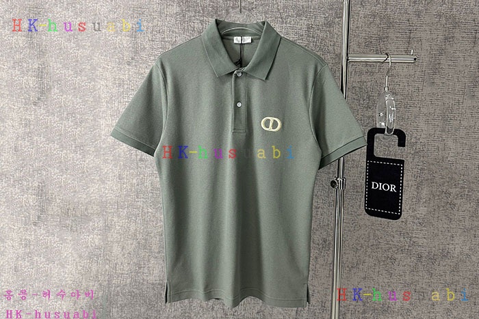 NEW 디올 반팔티 신상 DR 558044
