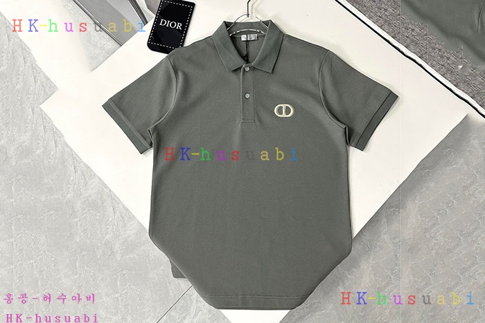 NEW 디올 반팔티 신상 DR 558044