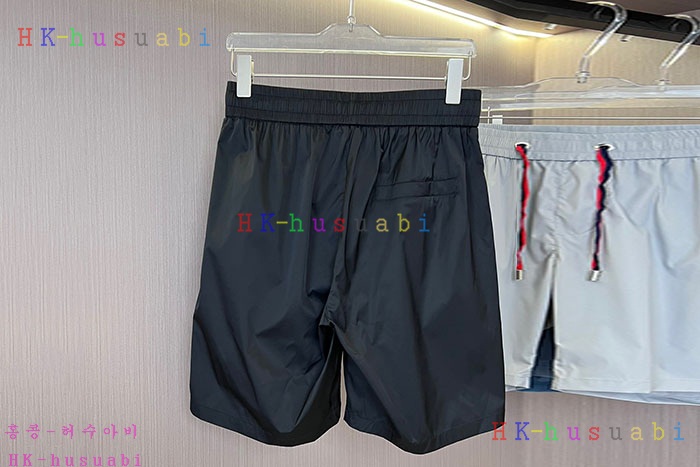 NEW 몽클레어 반바지 신상 M 114014