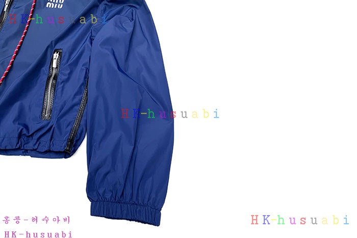NEW 미우미우 상의 신상 MU 6822402