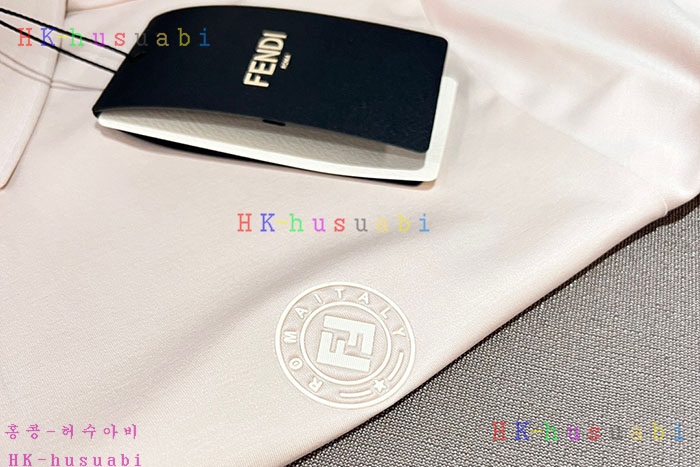 NEW 펜디 반팔티 신상 F 622511