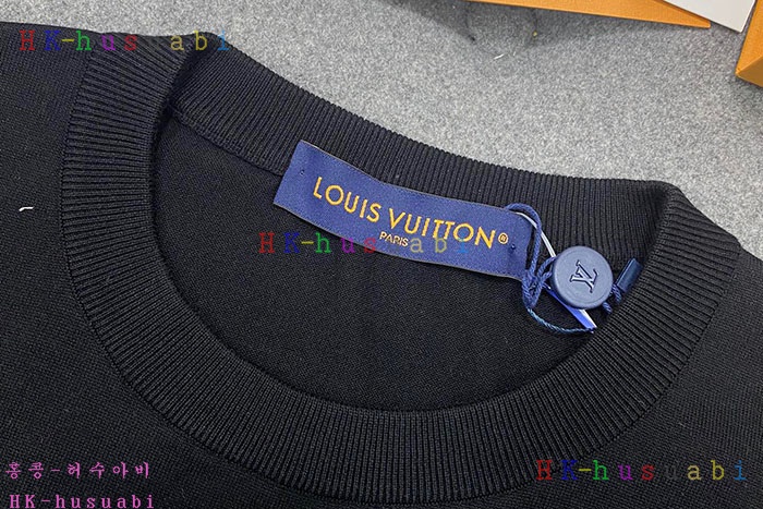 NEW 루이비통 반팔티 신상 LV 158008