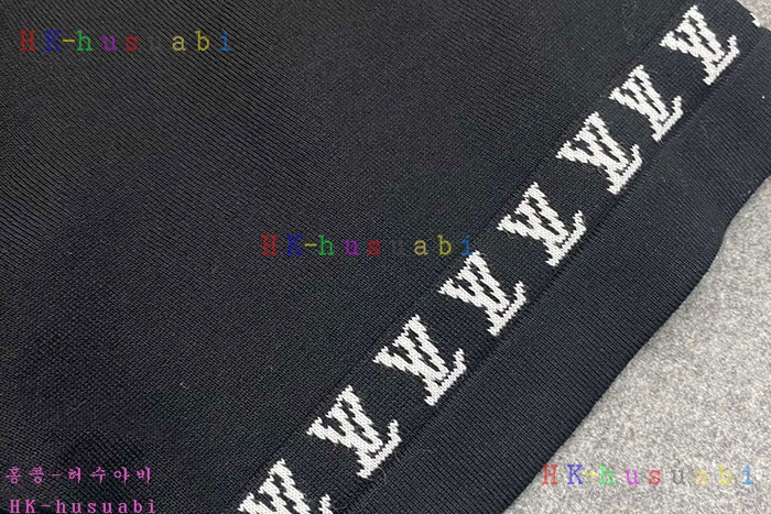 NEW 루이비통 반팔티 신상 LV 158008
