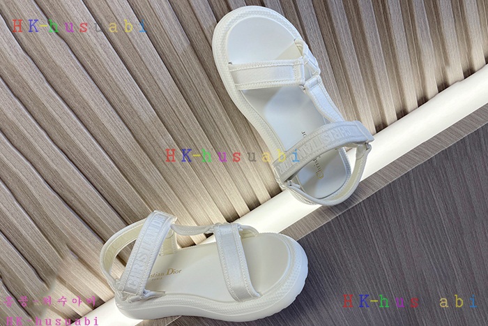 NEW 디올 샌들 신상 DR 468811