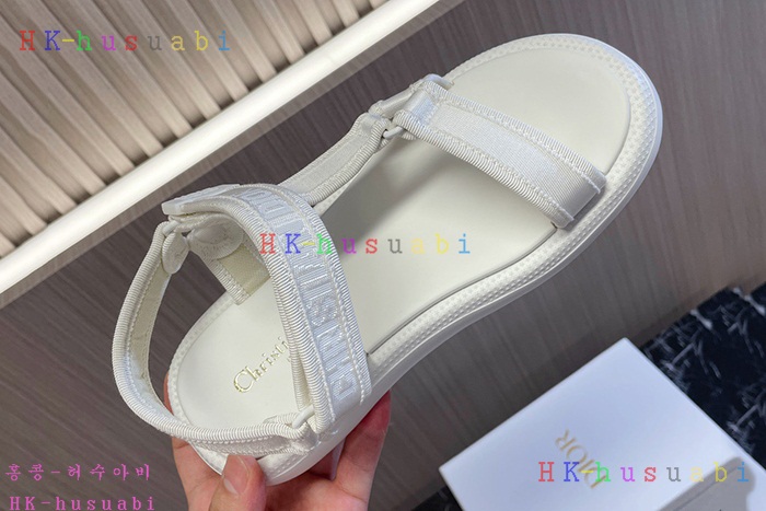 NEW 디올 샌들 신상 DR 468811